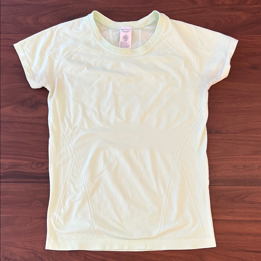 Athleta Momentum Seamless T Light Green, Medium